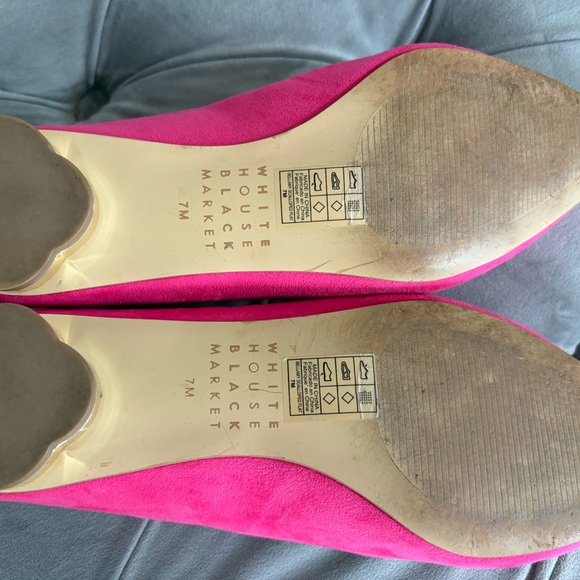 WHBM Hot Pink Women's Flats w/ Gold Heel, Size 7 - Picture 6 of 7
